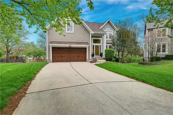 12455 ENGLAND ST, Overland Park, KS 66213