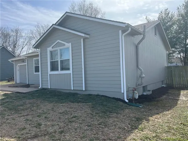 1615 Savage ST, Eudora, KS 66025