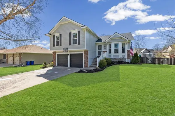 24075 W 57th ST, Shawnee, KS 66226
