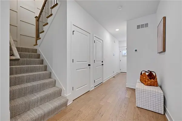 3336 Tracy AVE, Kansas City, MO 64109