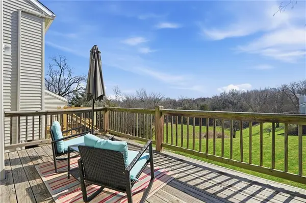 7001 N Askew AVE, Gladstone, MO 64119
