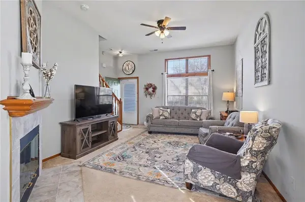 2235 Vail WAY, Lawrence, KS 66047