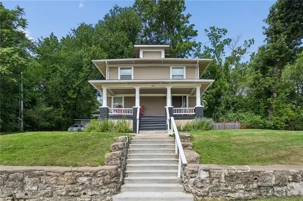 3634 Wayne AVE, Kansas City, MO 64109
