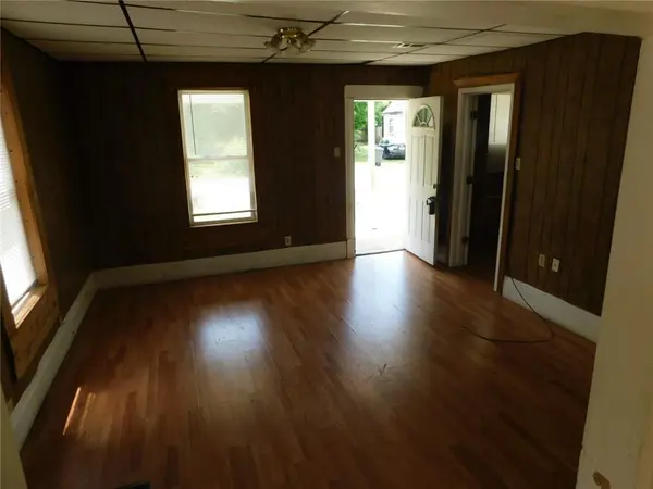 305 E Forest ST, Pittsburg, KS 66762