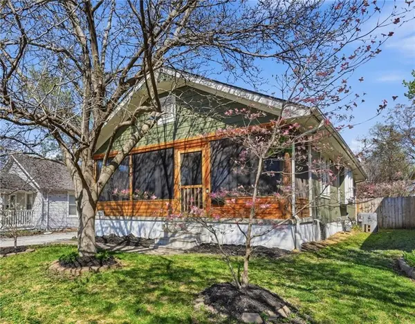 4719 Canterbury ST, Roeland Park, KS 66205