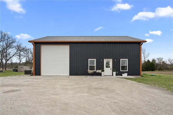 15231 Edgerton RD, Gardner, KS 66030