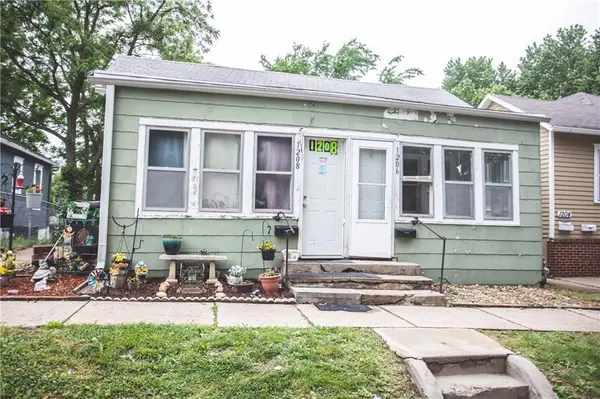 1206-1208 S 23rd ST, St Joseph, MO 64507