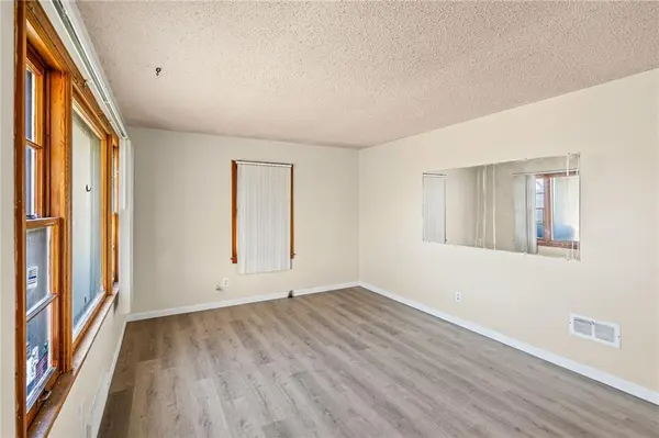 4312 Maggie LN, Kansas City, KS 66102