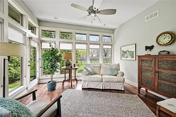 11519 W 144 PL, Olathe, KS 66062