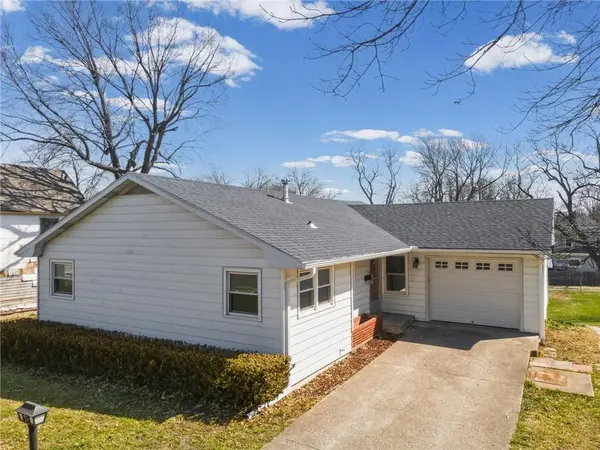 618 N Chestnut ST, Cameron, MO 64429