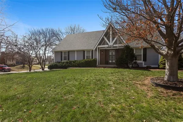 6406 OAKVIEW ST, Shawnee, KS 66216