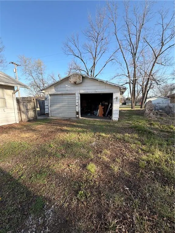 412 Mulberry ST, Humboldt, KS 66748