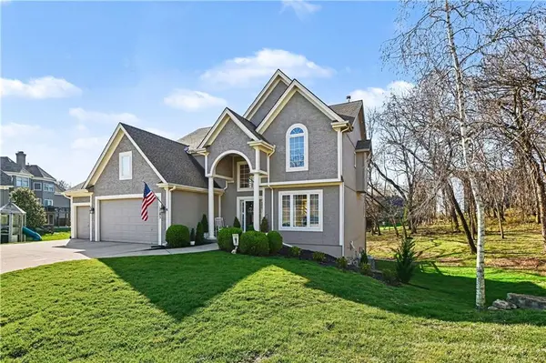 1585 Sugar Maple LN, Liberty, MO 64068