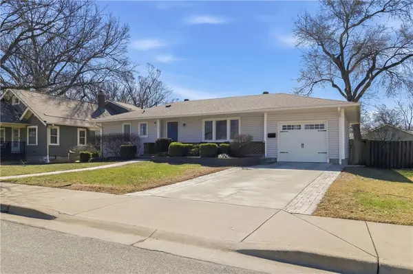4509 W 51st ST, Roeland Park, KS 66205