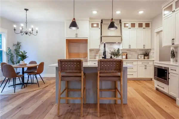 1134 Bluestem CIR, Baldwin City, KS 66006