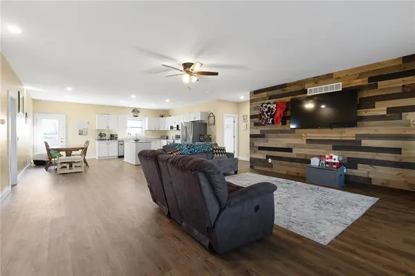 2710 NE CC HWY, Leeton, MO 64761