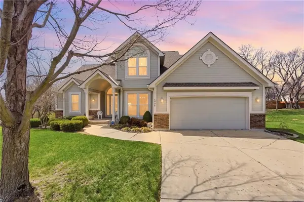 6906 N BELLEFONTAINE AVE, Gladstone, MO 64119