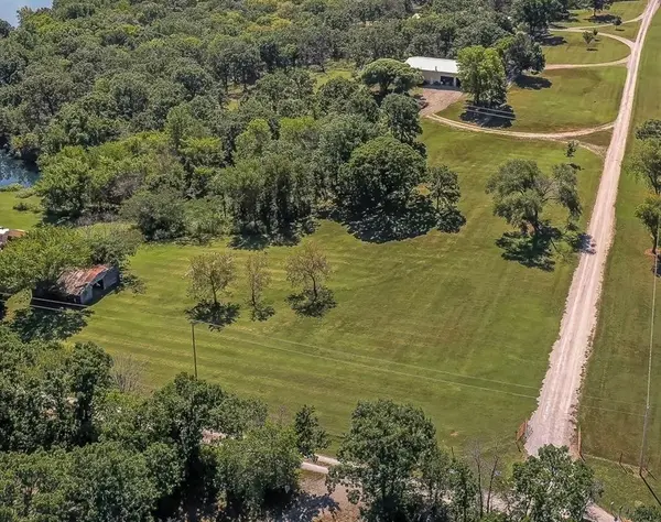 406B 21000 RD, Cherryvale, KS 67335
