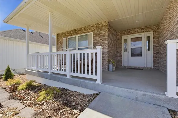 408 Victoria AVE, Excelsior Springs, MO 64024