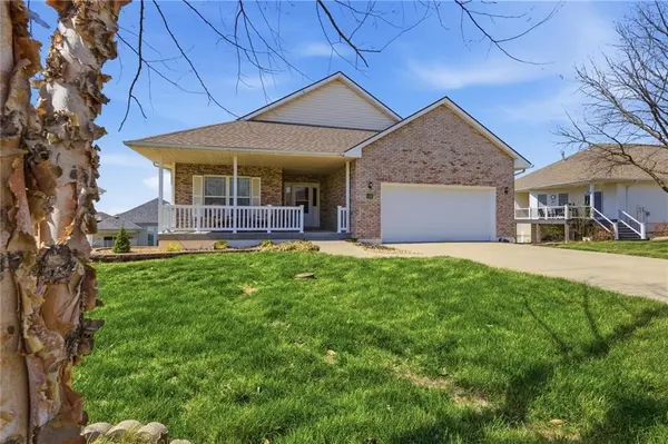 408 Victoria AVE, Excelsior Springs, MO 64024