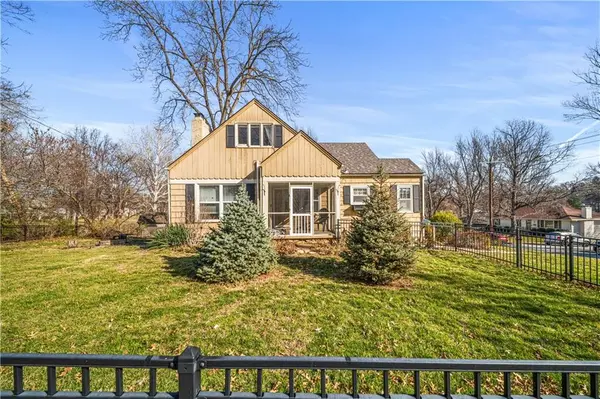 5000 NEOSHO LN, Roeland Park, KS 66205