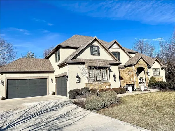 4948 W 141 TER,  Leawood,  KS 66224