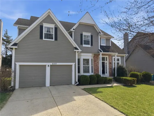 8317 W 144th PL, Overland Park, KS 66223
