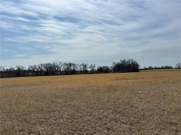 BB HWY, Nevada, MO 64772