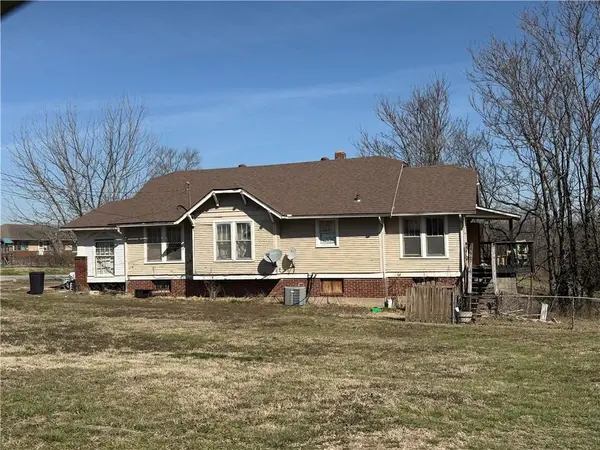 103 N Wilson AVE, Independence, MO 64050
