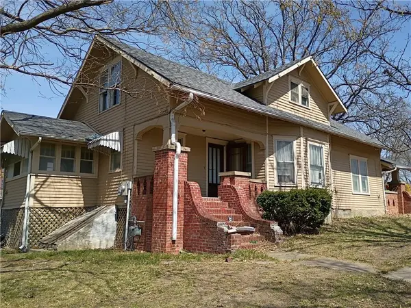 101 N Elm ST, Stanberry, MO 64489
