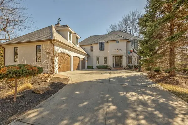 14236 Nieman RD, Overland Park, KS 66221