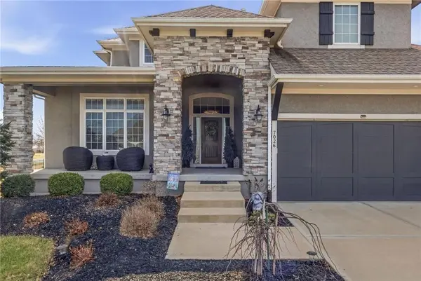 7026 Belmont DR, Shawnee, KS 66226