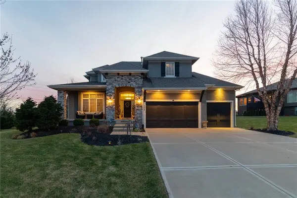 7026 Belmont DR, Shawnee, KS 66226
