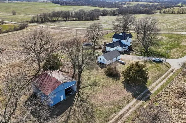 10368 NW O HWY, Blairstown, MO 64726
