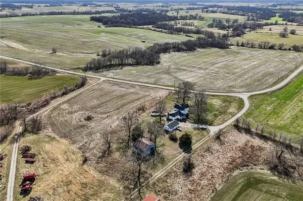 10368 NW O HWY, Blairstown, MO 64726