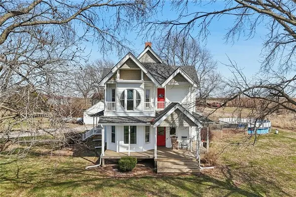 10368 NW O HWY, Blairstown, MO 64726