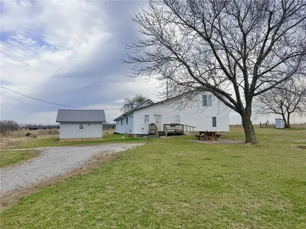 24353 300th ST, Jamesport, MO 64648