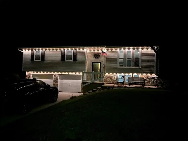 12200 Hollingsworth RD, Kansas City, KS 66109
