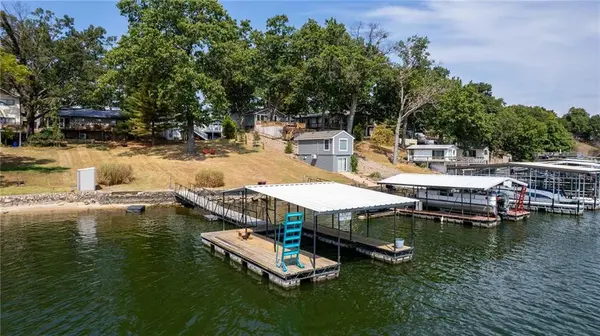 78 Ke Jo Point RD,  Gravois Mills,  MO 65037