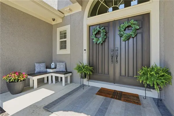 166 SW Roosevelt RDG, Lee's Summit, MO 64081