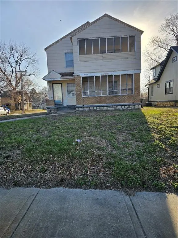 4301-4303 Agnes AVE, Kansas City, MO 64130