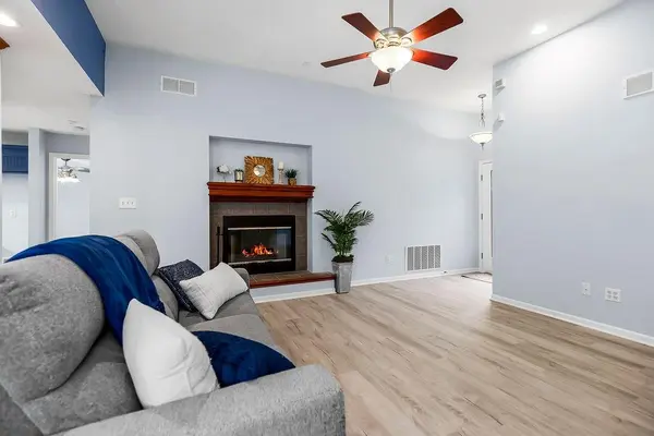309 S Minter RD, Grain Valley, MO 64029
