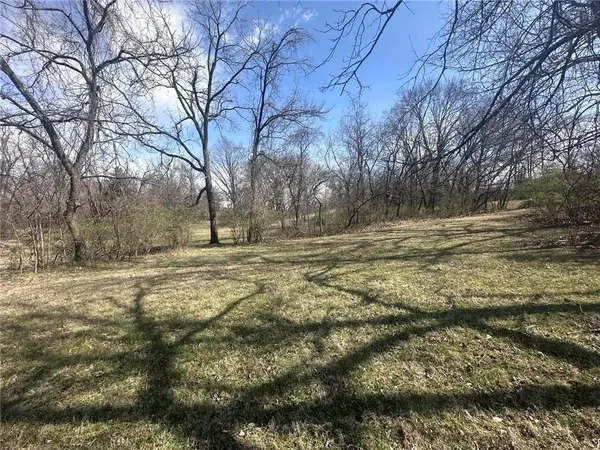 1641 S 88th ST, Kansas City, KS 66111