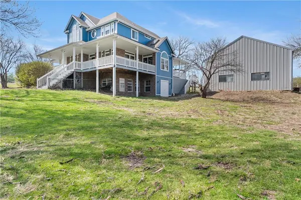 33604 E Stringtown RD, Greenwood, MO 64034