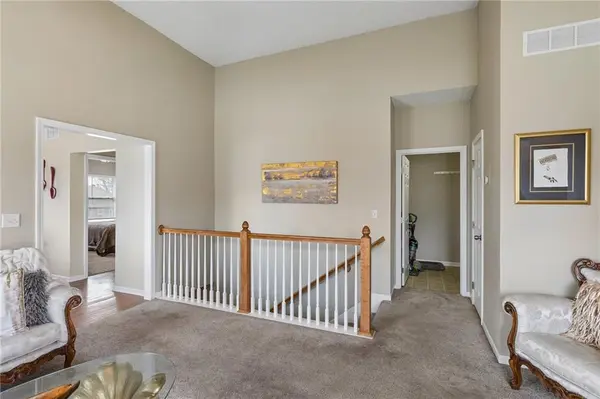 13735 Grove AVE, Bonner Springs, KS 66012