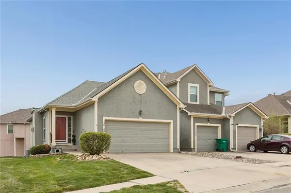 13735 Grove AVE,  Bonner Springs,  KS 66012