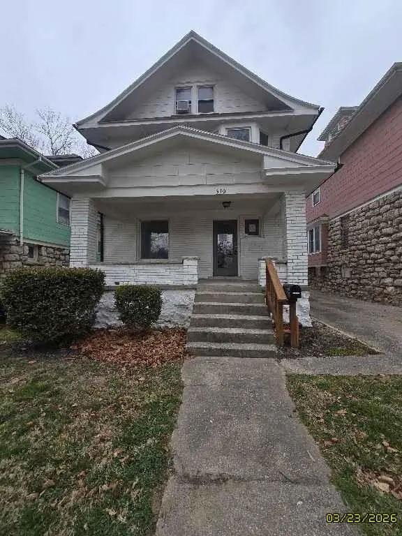 310 Kensington AVE, Kansas City, MO 64124
