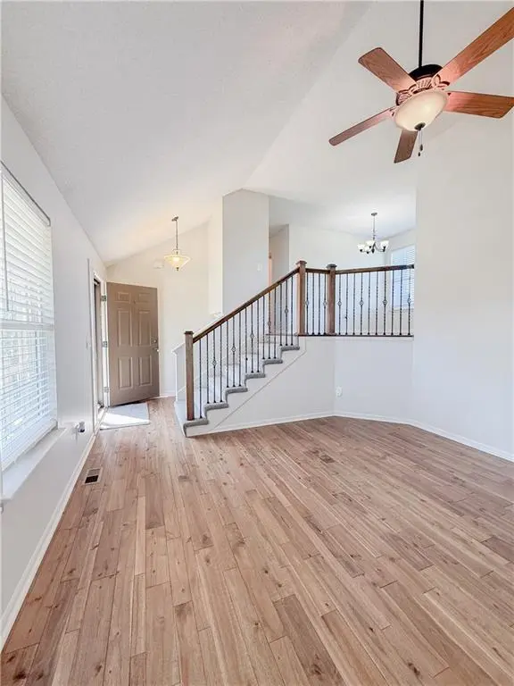 31726 W 167th TER, Gardner, KS 66030