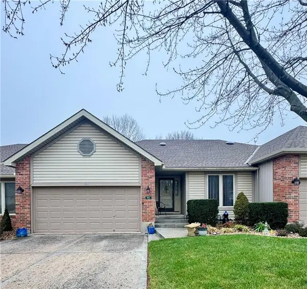 1011 NE 75TH ST, Gladstone, MO 64118