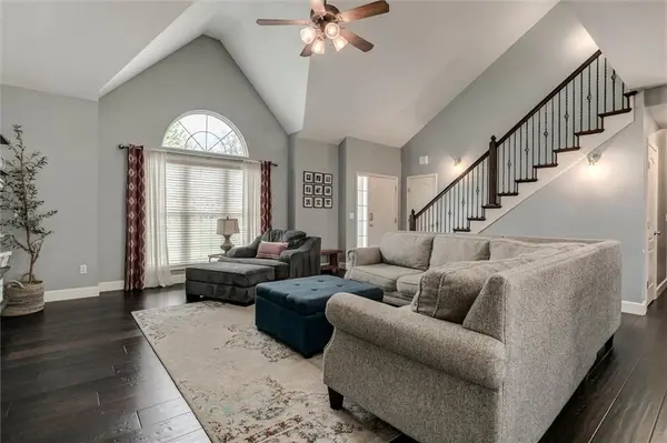 23716 W 53rd ST, Shawnee, KS 66226